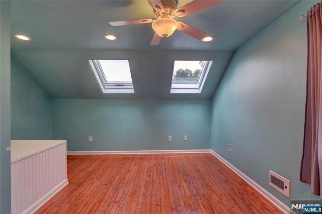 23 Ute Avenue, Par-troy Hills Twp., NJ 07034