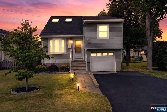 23 Ute Avenue, Par-troy Hills Twp., NJ 07034