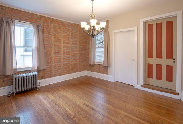 14 S MAIN ST, Stockton, NJ 08559