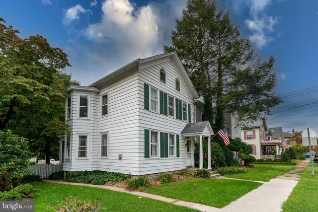 14 S MAIN ST, Stockton, NJ 08559