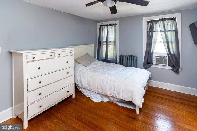 14 S MAIN ST, Stockton, NJ 08559