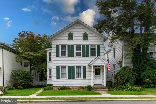 14 S MAIN ST, Stockton, NJ 08559