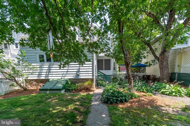 14 S MAIN ST, Stockton, NJ 08559