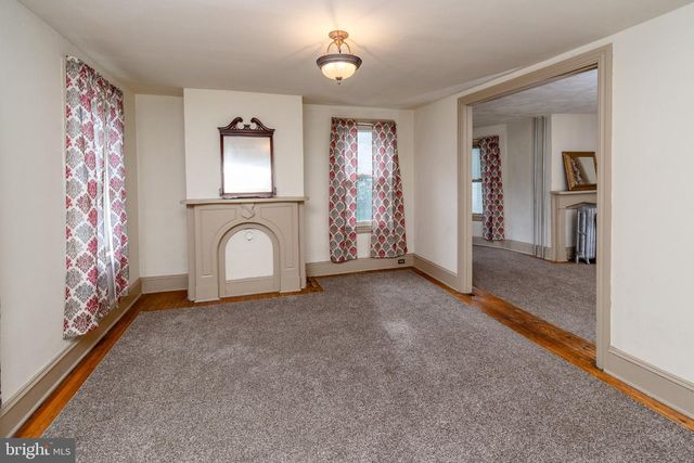 14 S MAIN ST, Stockton, NJ 08559