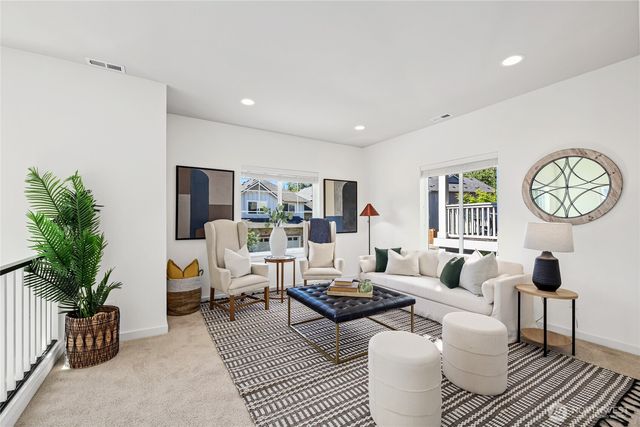 31 157th Lane SE, Bothell, WA 98012