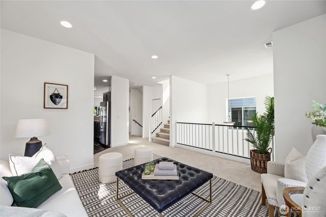 31 157th Lane SE, Bothell, WA 98012