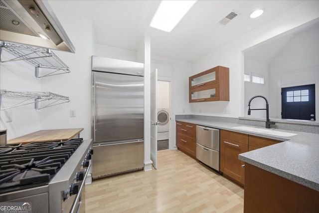 102 Ivygreen, Canton, GA 30114