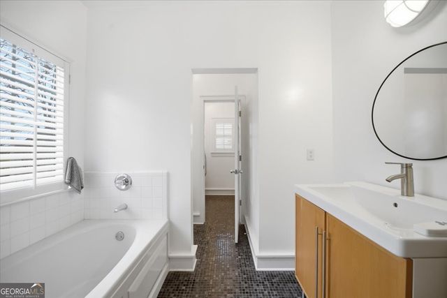 102 Ivygreen, Canton, GA 30114