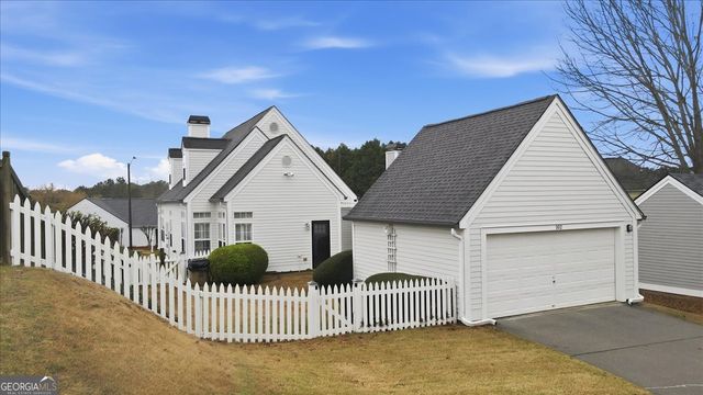 102 Ivygreen, Canton, GA 30114