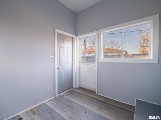 2107 W CIMARRON Drive, Peoria, IL 61614