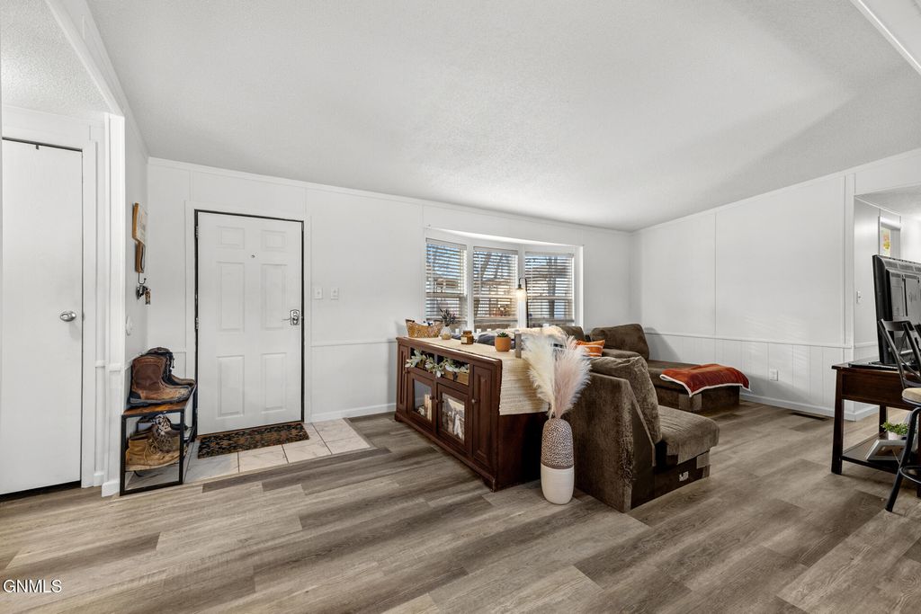 2003 6th Avenue W, Williston, ND 58801 photo 6