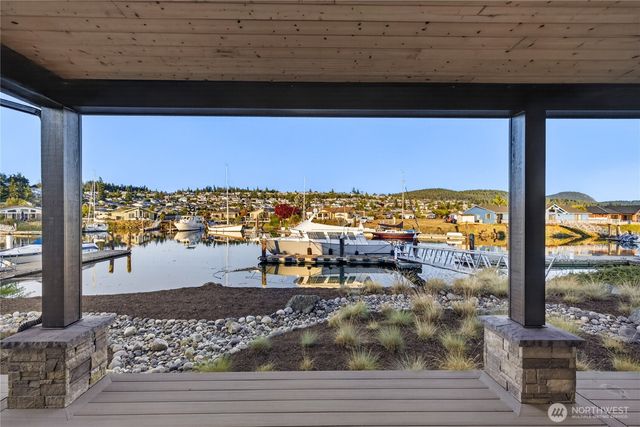 1907 Cay Way, Anacortes, WA 98221