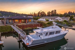 1907 Cay Way, Anacortes, WA 98221