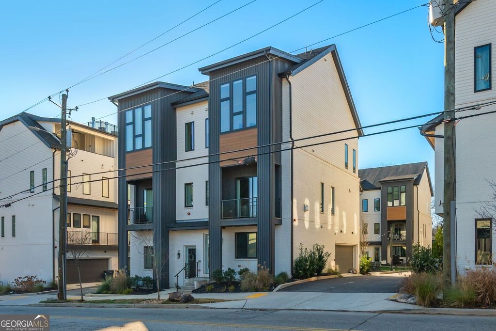 2347 Hosea L WIlliams Drive 11, Atlanta, GA 30317 — photo 2