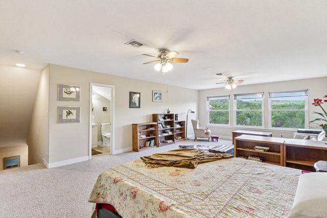 113 Spring Branch Dr., Kerrville, TX 78028