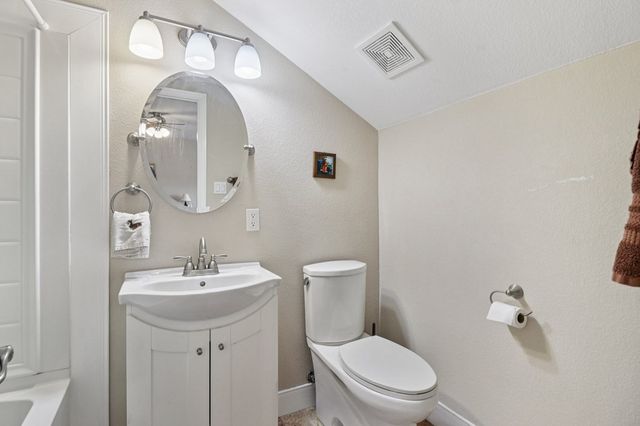 113 Spring Branch Dr., Kerrville, TX 78028