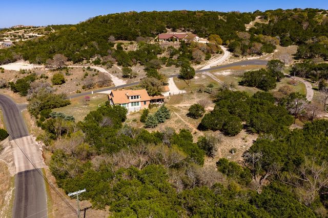 113 Spring Branch Dr., Kerrville, TX 78028