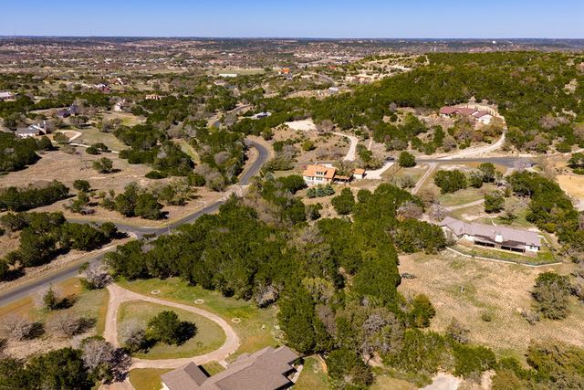 113 Spring Branch Dr., Kerrville, TX 78028