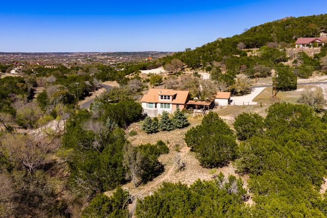 113 Spring Branch Dr., Kerrville, TX 78028