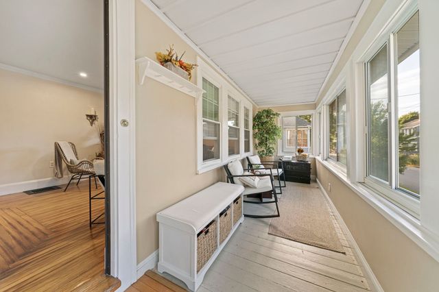 38 Sterling St, Braintree, MA 02184