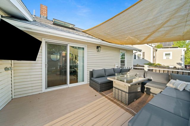 38 Sterling St, Braintree, MA 02184
