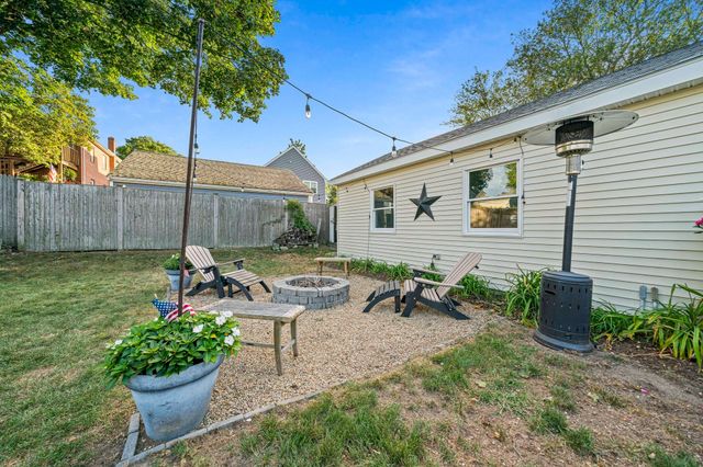 38 Sterling St, Braintree, MA 02184