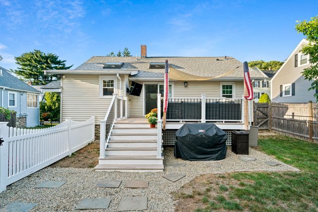 38 Sterling St, Braintree, MA 02184