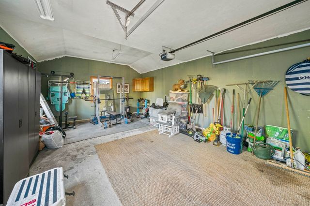 38 Sterling St, Braintree, MA 02184