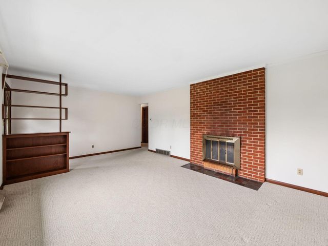 1069 Kennington Avenue, Columbus, OH 43220