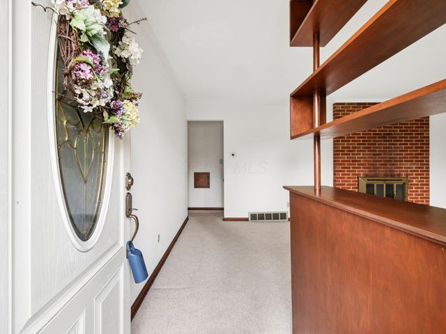 1069 Kennington Avenue, Columbus, OH 43220