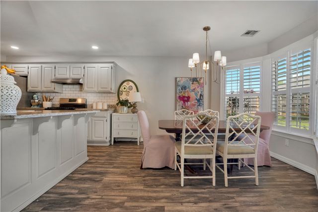 2804 Brookshire Street, Springdale, AR 72762