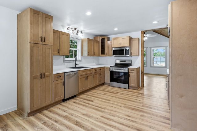 261 Renee Avenue, Sparta, MO 65753