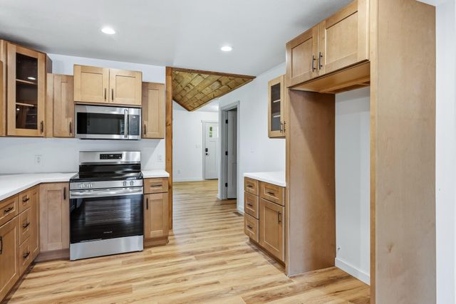 261 Renee Avenue, Sparta, MO 65753