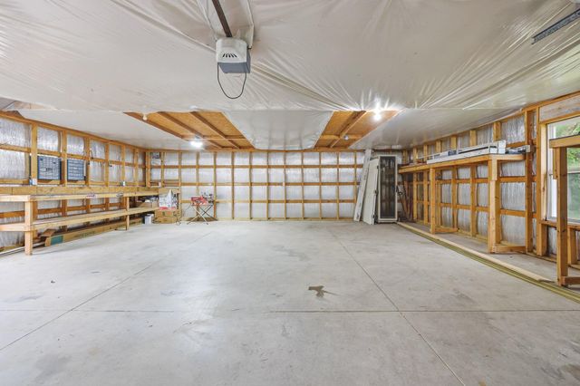 261 Renee Avenue, Sparta, MO 65753