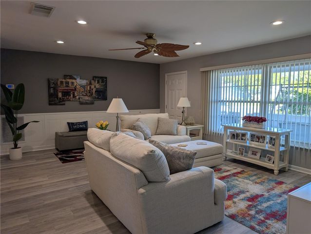 9009 41ST WAY N 5, Pinellas Park, FL 33782