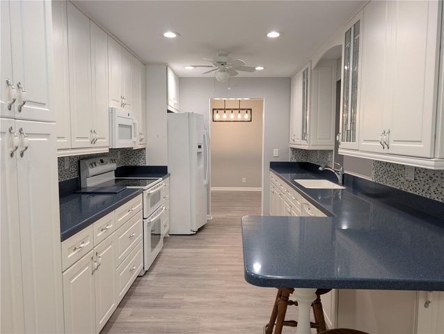 9009 41ST WAY N 5, Pinellas Park, FL 33782