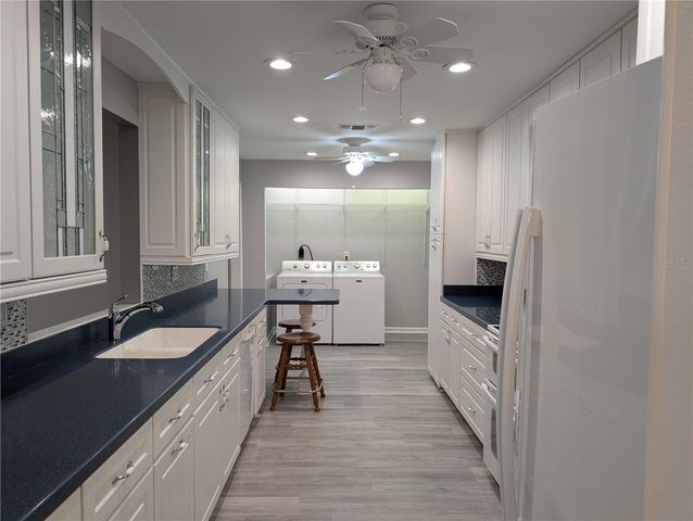 9009 41ST WAY N 5, Pinellas Park, FL 33782