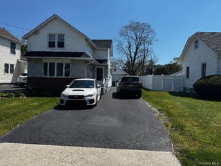 25 Wood Avenue, Patchogue, NY 11772
