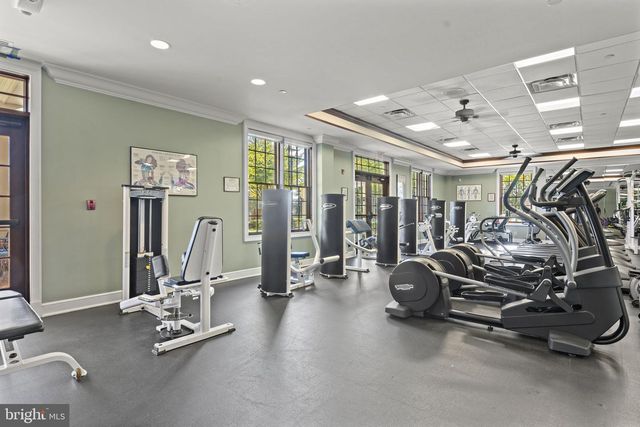 15201 ROYAL CREST DR #407, Haymarket, VA 20169