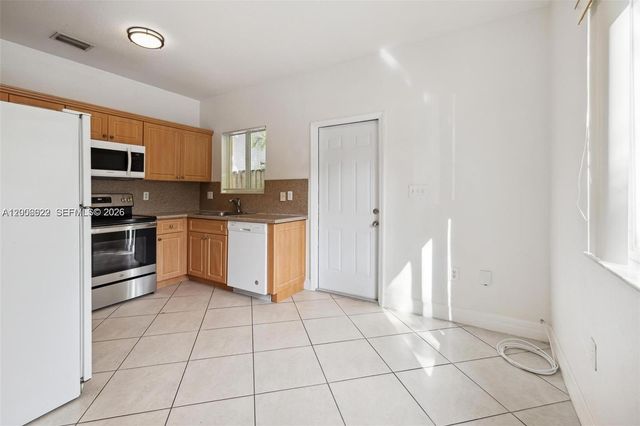 3134 Hibiscus St 3134, Miami, FL 33133