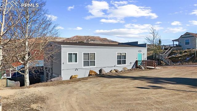 217 W Masonic Avenue, Cripple Creek, CO 80813