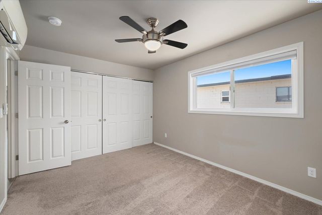 99 N Waverly Pl, Kennewick, WA 99336