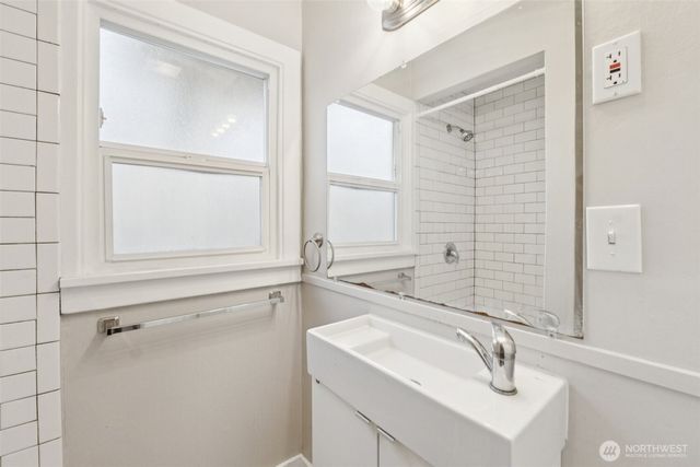 966 Retsil Road, Port Orchard, WA 98366