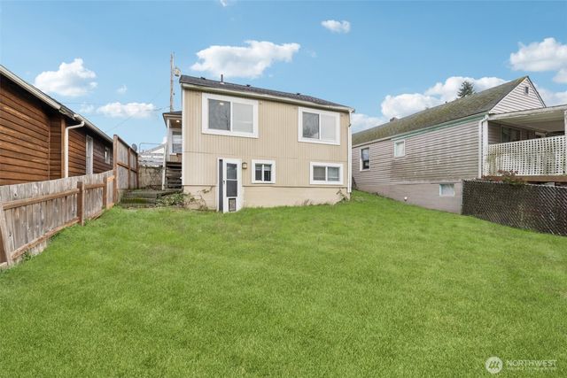 966 Retsil Road, Port Orchard, WA 98366