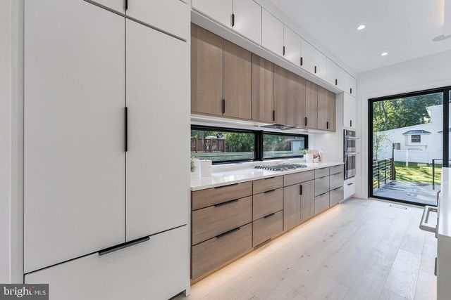 3215 COFER RD, Falls Church, VA 22042