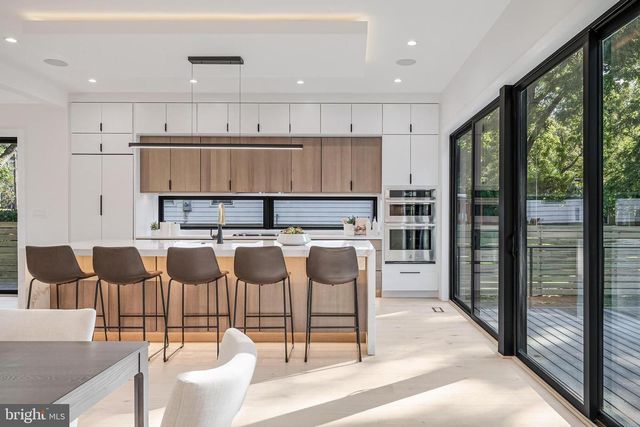 3215 COFER RD, Falls Church, VA 22042