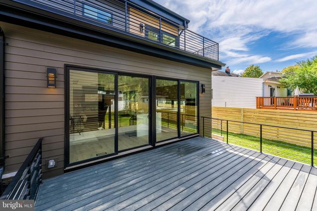 3215 COFER RD, Falls Church, VA 22042