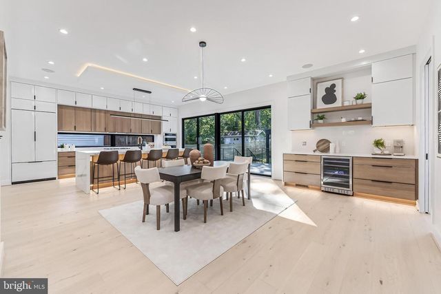 3215 COFER RD, Falls Church, VA 22042