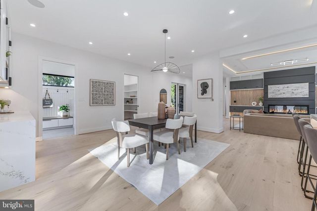 3215 COFER RD, Falls Church, VA 22042