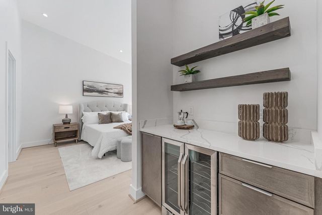 3215 COFER RD, Falls Church, VA 22042